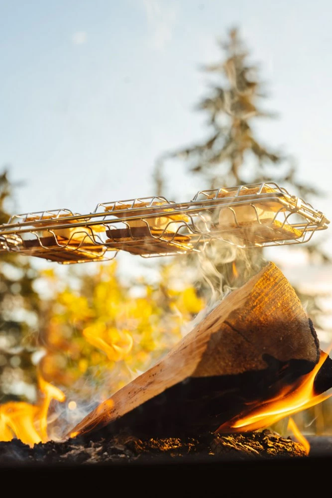 Coghlan's Camper's S'mores Grill - None 8 Coghlan's Camper's S'mores Grill - None - Image 6