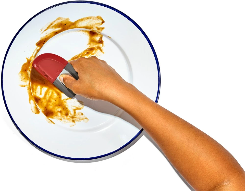 OXO Camp Dish Squeegee Scraper 9 OXO Camp Dish Squeegee Scraper - Image 7