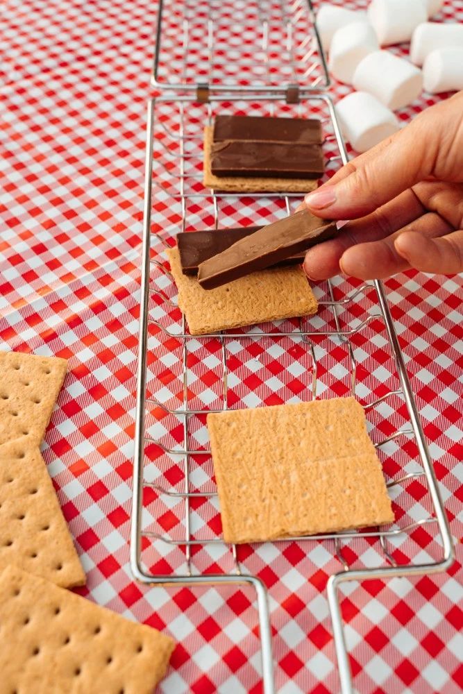 Coghlan's Camper's S'mores Grill - None 5 Coghlan's Camper's S'mores Grill - None - Image 3